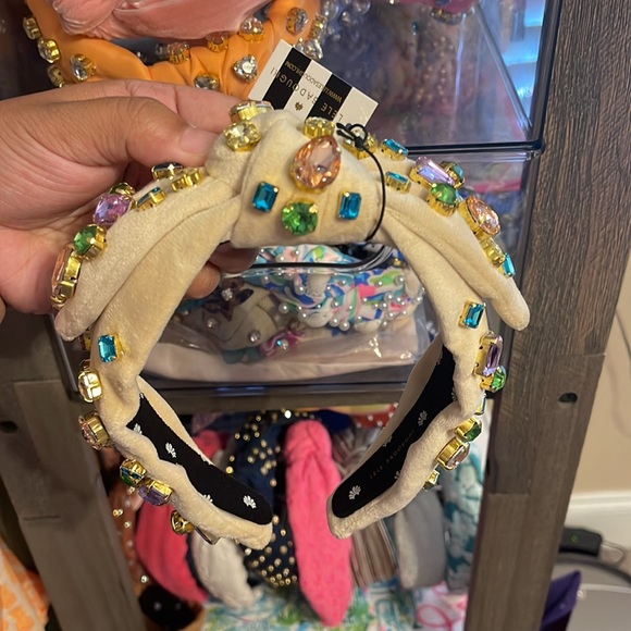 ❌SOLD❌ NWT Lele Sadoughi Veronica Mixed Crystal Headband - Picture 1 of 2